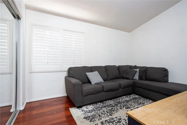 7482 Cambridge Court, Fontana, California 92336