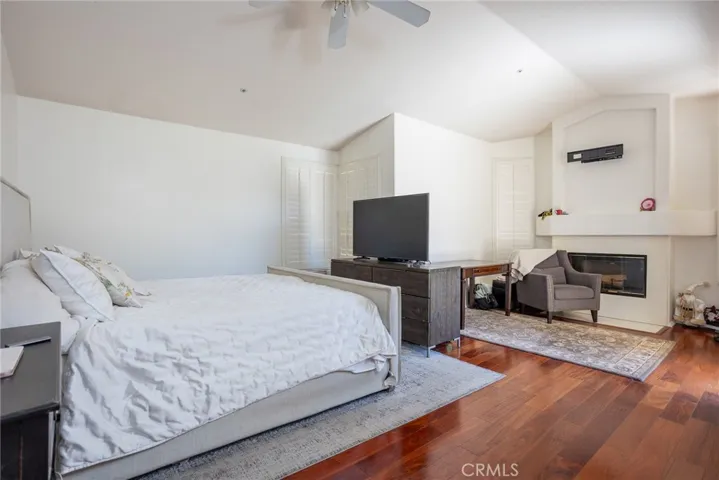 7482 Cambridge Court, Fontana, California 92336