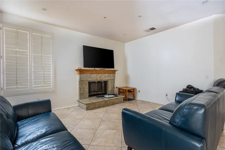 7482 Cambridge Court, Fontana, California 92336