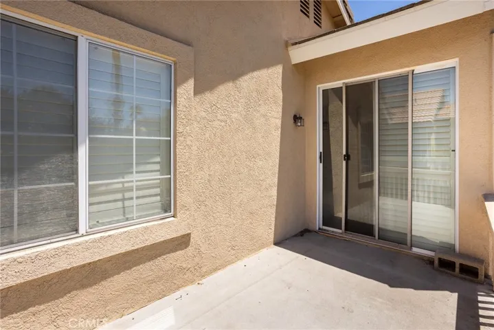 7482 Cambridge Court, Fontana, California 92336