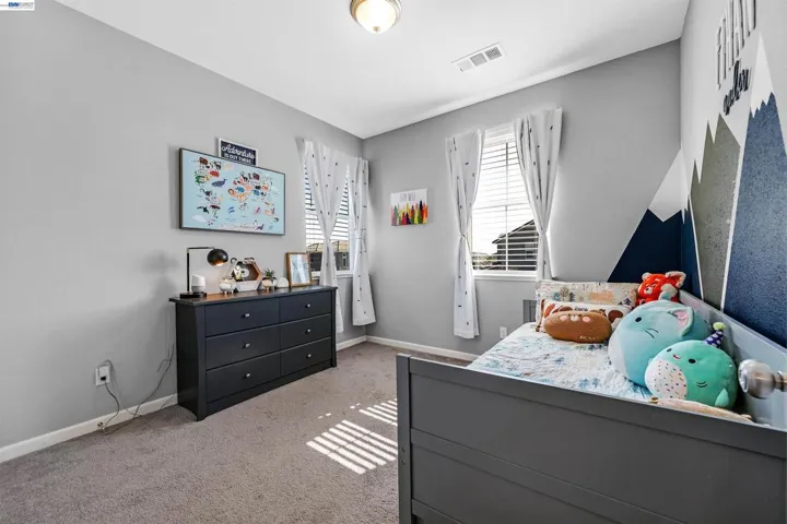 1589 Friendly, Manteca, California 95337