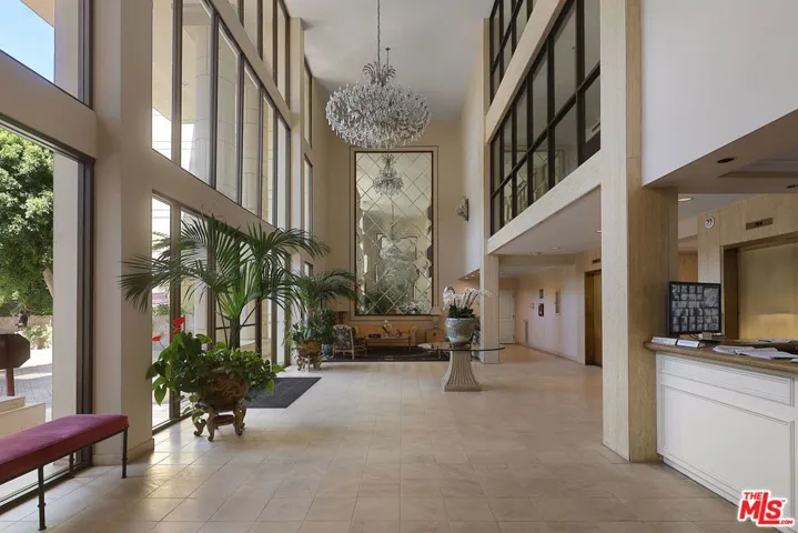 4949 Genesta Avenue 111, Los Angeles, California 91316