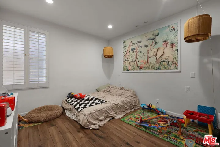 4949 Genesta Avenue 111, Los Angeles, California 91316