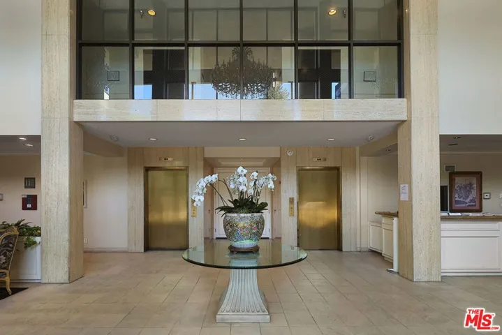 4949 Genesta Avenue 111, Los Angeles, California 91316