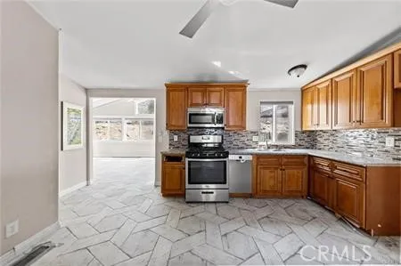 30876 Epiplaneia, Winchester, California 92596