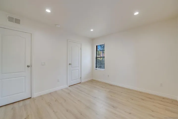 12051 Alta Carmel Ct 208, San Diego, California 92128