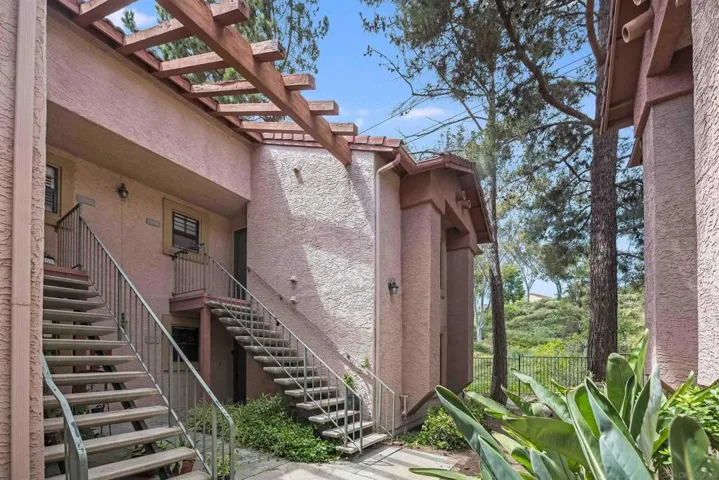 12051 Alta Carmel Ct 208, San Diego, California 92128