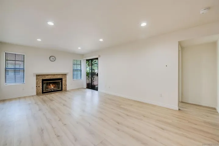 12051 Alta Carmel Ct 208, San Diego, California 92128