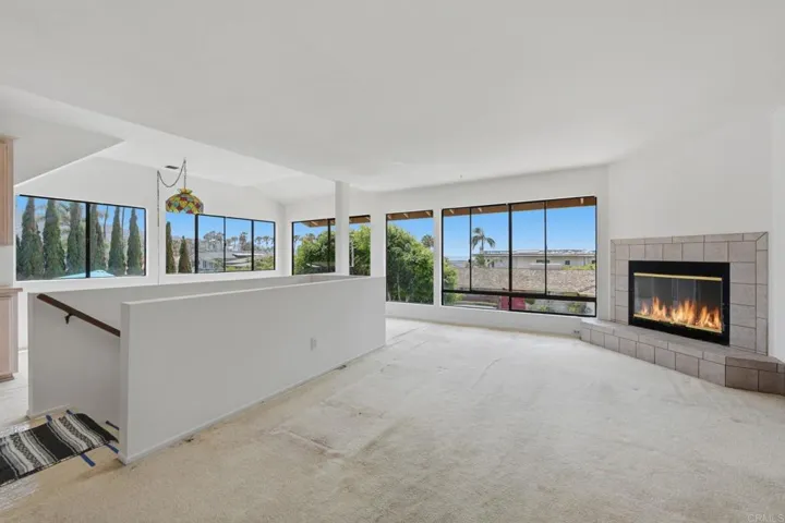 Huge Family Room with Views