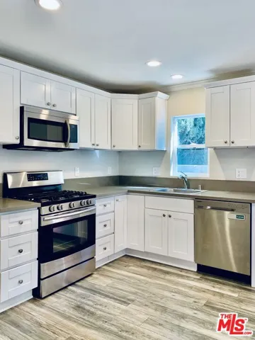 451 Ivy Street B, Glendale, California 91204