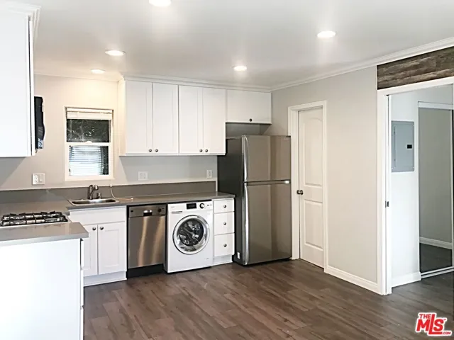 451 Ivy Street B, Glendale, California 91204