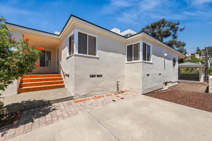 2853 Dove Street, San Diego, California 92103
