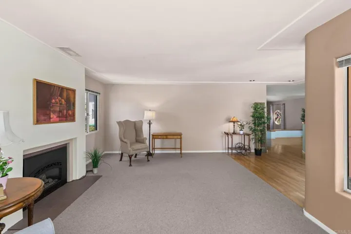2853 Dove Street, San Diego, California 92103
