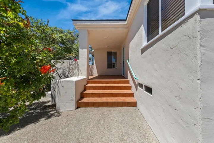 2853 Dove Street, San Diego, California 92103