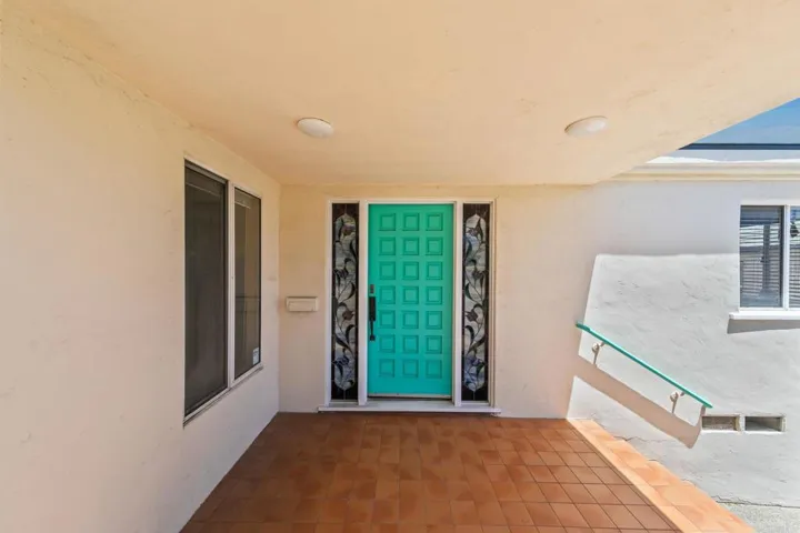 2853 Dove Street, San Diego, California 92103