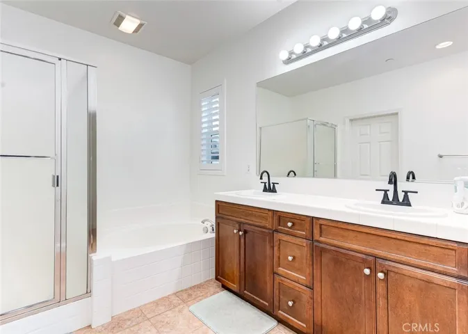 15220 Cambridge, Tustin, California 92782