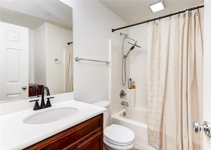 15220 Cambridge, Tustin, California 92782