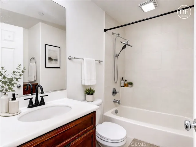 15220 Cambridge, Tustin, California 92782