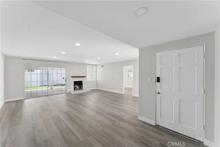 16550 Kalisher, Granada Hills, California 91344