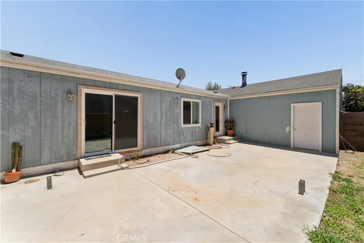 16550 Kalisher, Granada Hills, California 91344