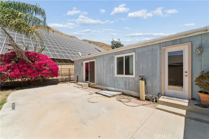 16550 Kalisher, Granada Hills, California 91344