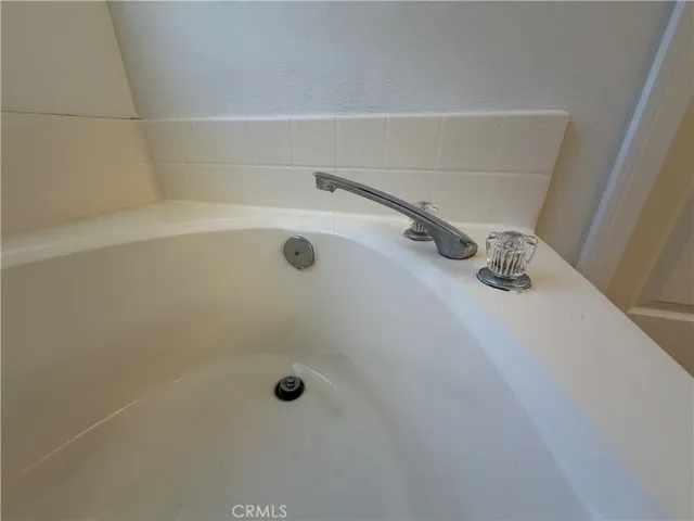 17 Del Brienza, Lake Elsinore, California 92532