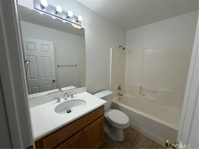 17 Del Brienza, Lake Elsinore, California 92532