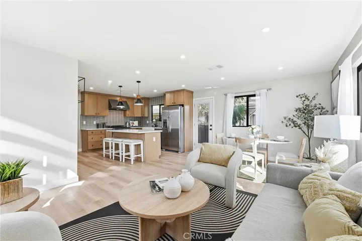 4523 Lexington Avenue, Los Angeles, California 90029