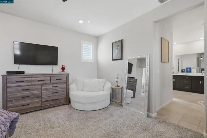 1655 Apricot Ct, Dixon, California 95620