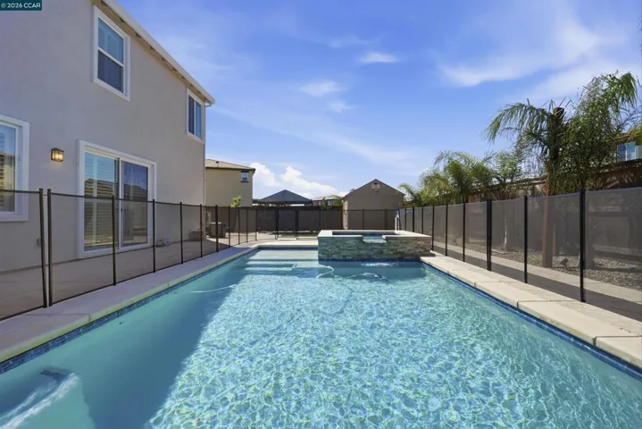 1655 Apricot Ct, Dixon, California 95620