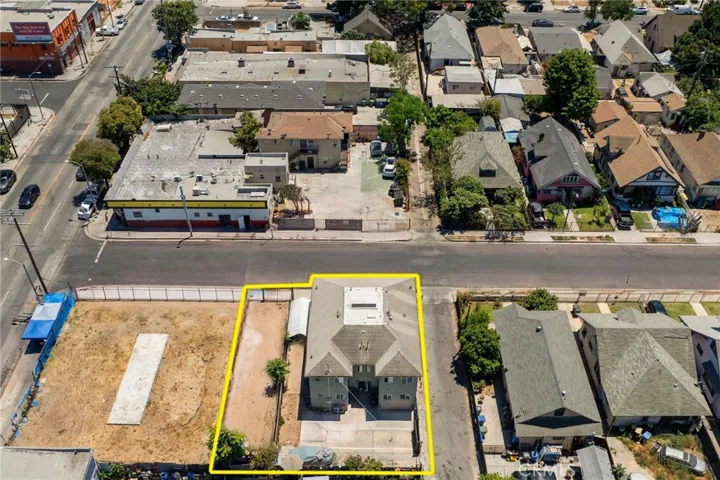 1063 E 49th Place, Los Angeles, California 90011
