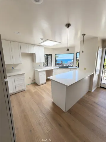 470 Wellington, Cambria, California 93428
