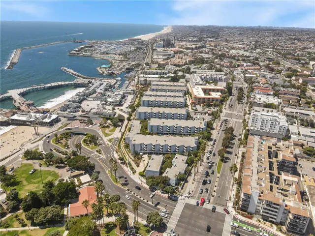 692 The Village, Redondo Beach, California 90277