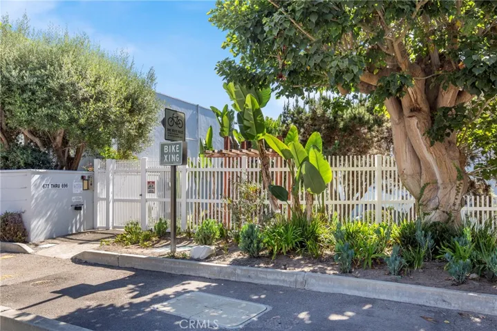 692 The Village, Redondo Beach, California 90277