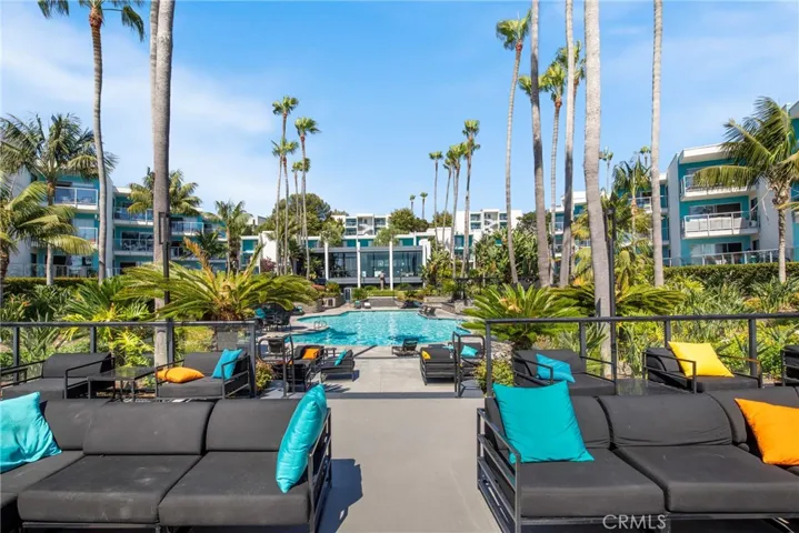 692 The Village, Redondo Beach, California 90277