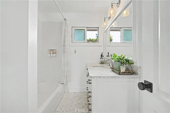 2124 Via Rivera, Palos Verdes Estates, California 90274