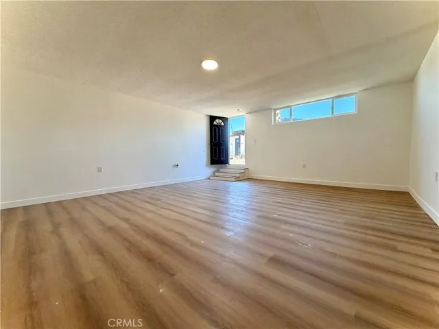682 E La Verne Avenue, Pomona, California 91767