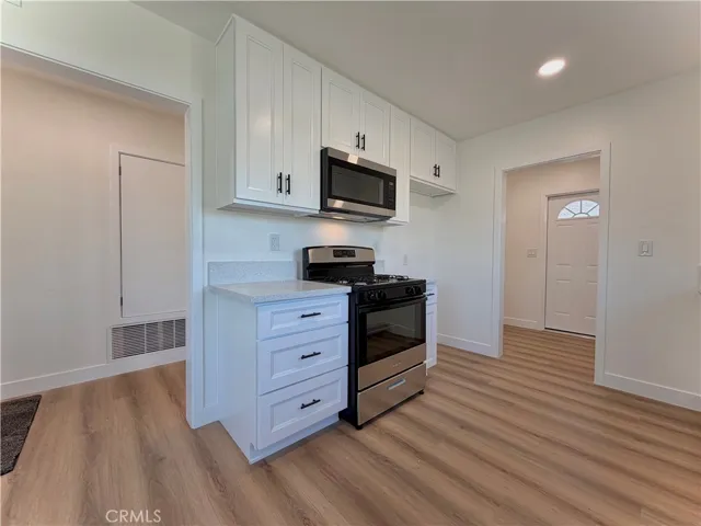 682 E La Verne Avenue, Pomona, California 91767