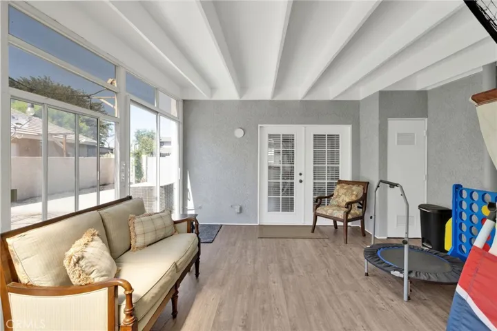 18570 Niagara, Victorville, California 92395