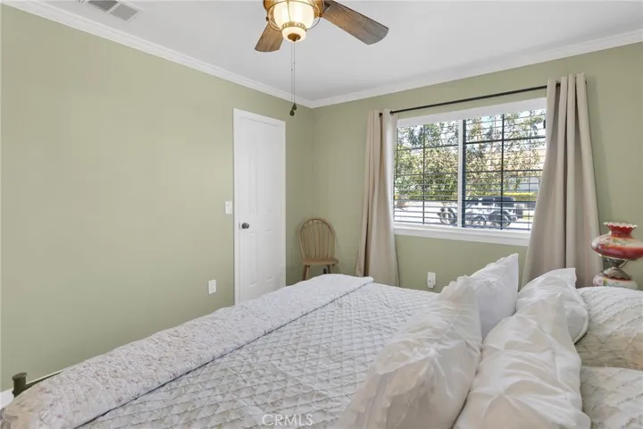 18570 Niagara, Victorville, California 92395