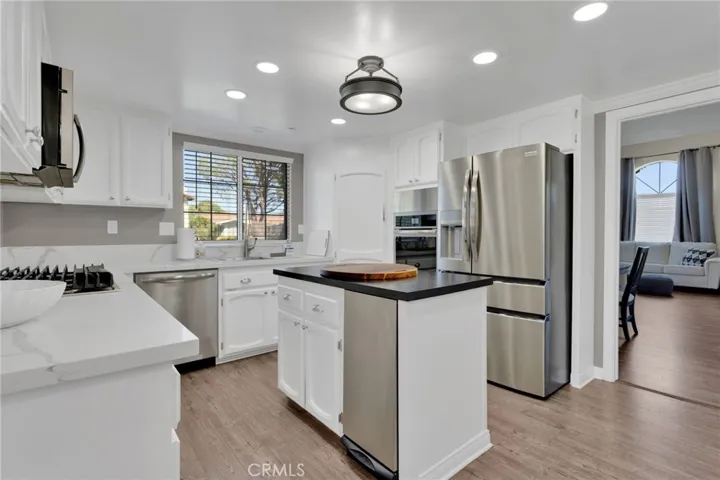 18570 Niagara, Victorville, California 92395