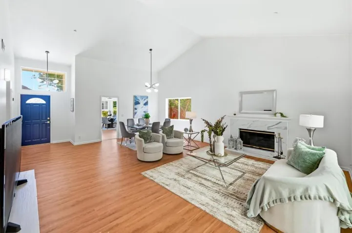 1725 Red Maple Street, Union City, California 94587