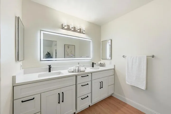 1725 Red Maple Street, Union City, California 94587