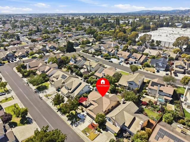1725 Red Maple Street, Union City, California 94587