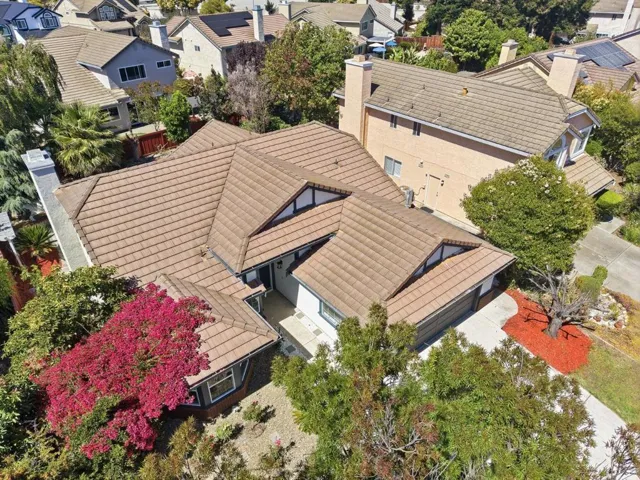 1725 Red Maple Street, Union City, California 94587