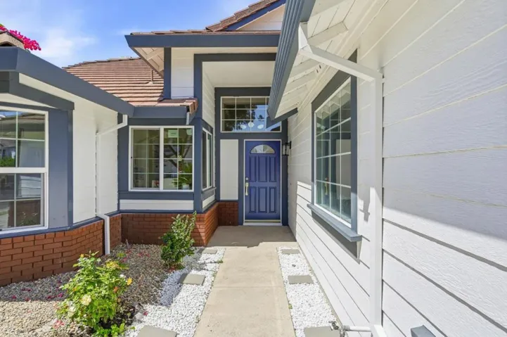 1725 Red Maple Street, Union City, California 94587