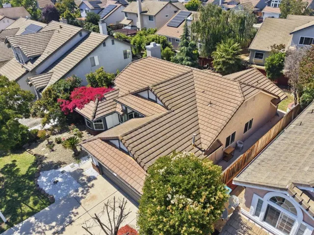 1725 Red Maple Street, Union City, California 94587