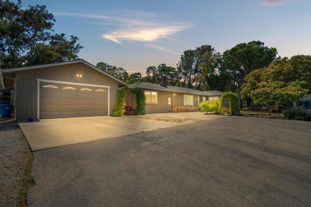 9465 Watsonville Road, Gilroy, California 95020 — photo 5