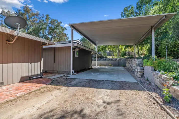 9465 Watsonville Road, Gilroy, California 95020