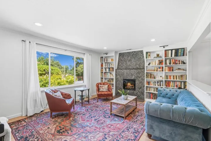 9465 Watsonville Road, Gilroy, California 95020
